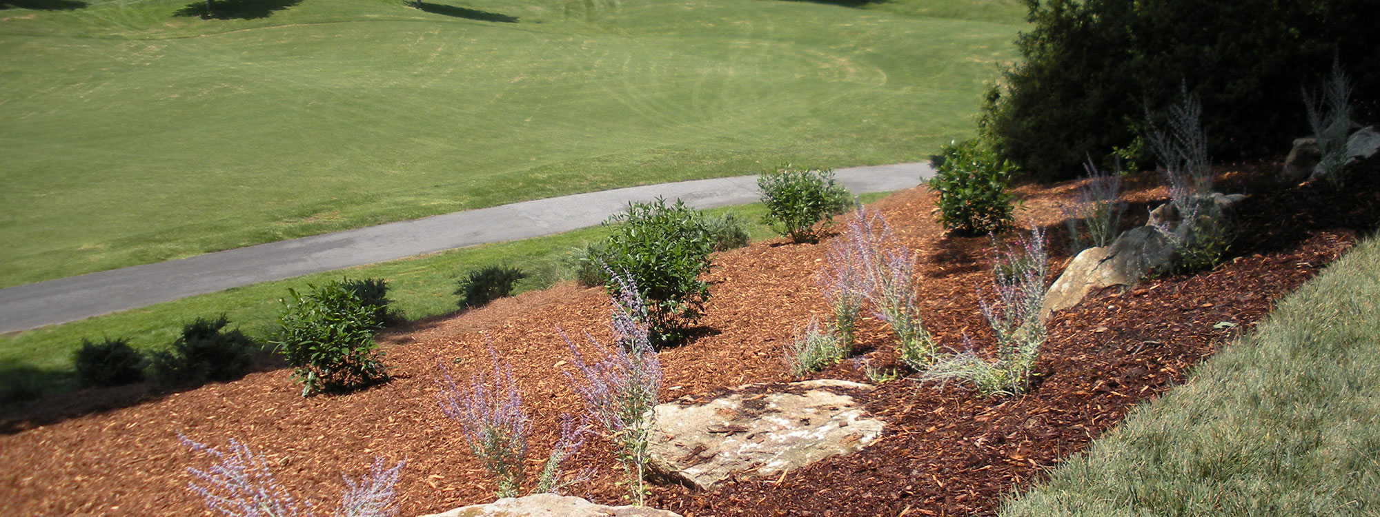 Slideshow4 Home - Garrett's Landscape